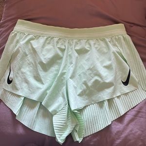 NIKE AEROSWIFT running shorts